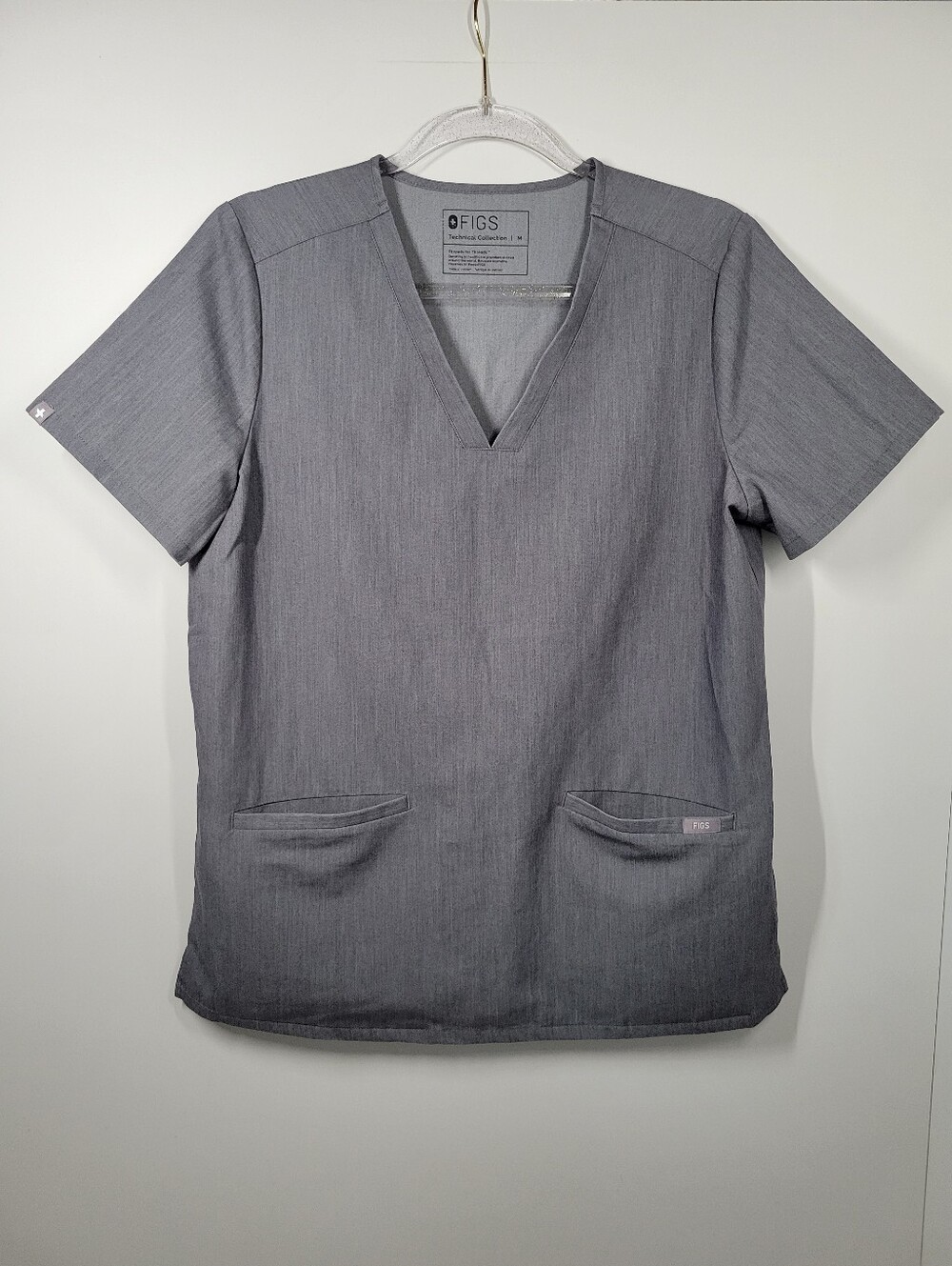 Figs Technical Grey Heathered V Neck Scrub Top With Pockets Women's Size Medium
